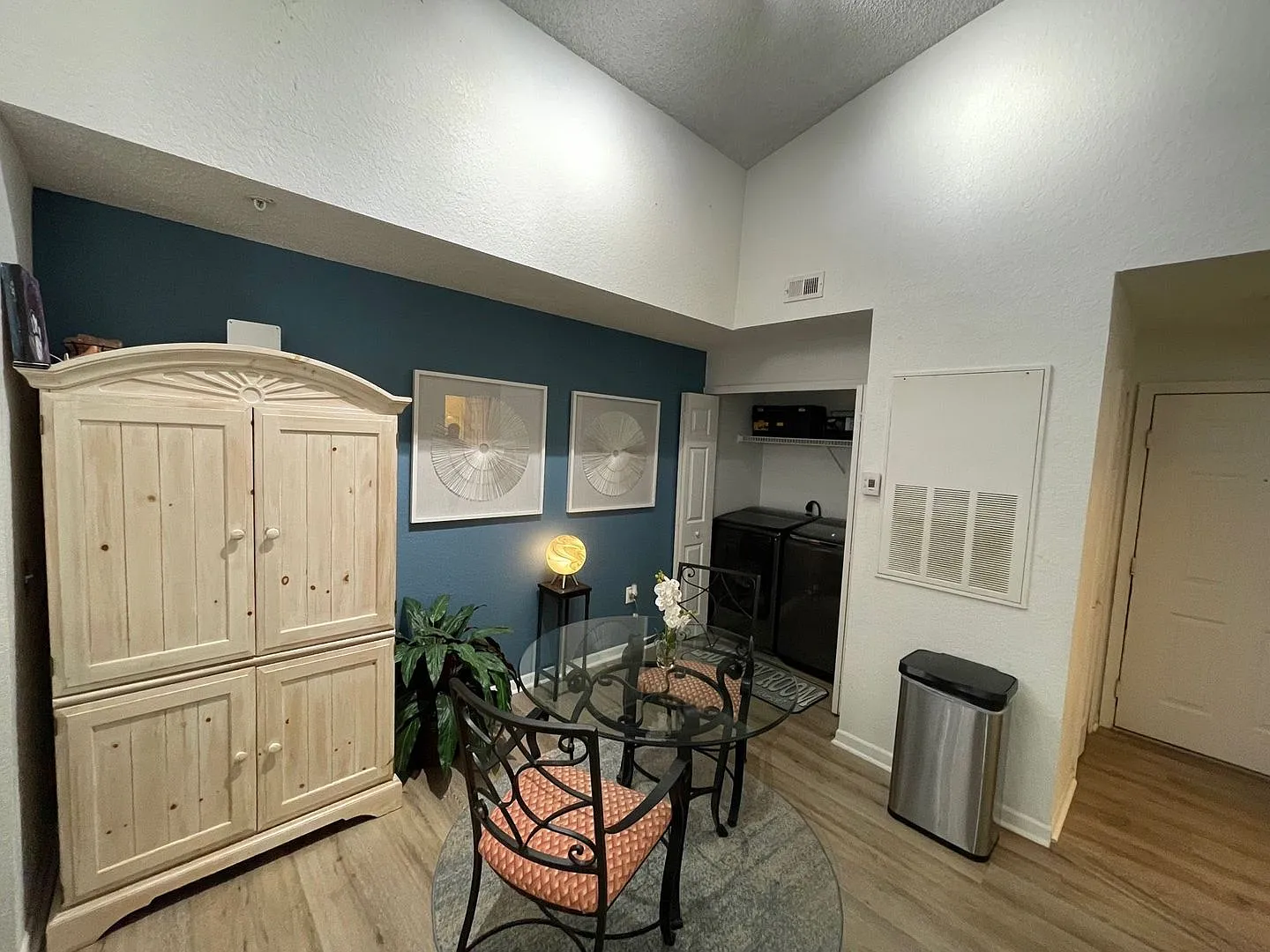 Mulberry Park Dr. #831 — Photo 4