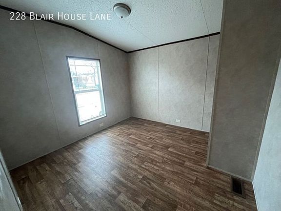 3rd image of 228 Blair House Ln