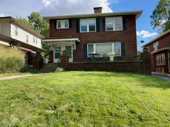 1527 W Macon St, Decatur, IL 62522