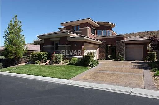 1st image of 20 Moraine Dr