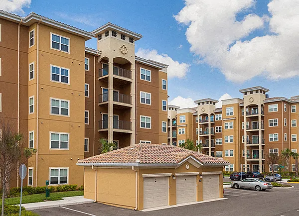 The Gate Apartments — Photo 31