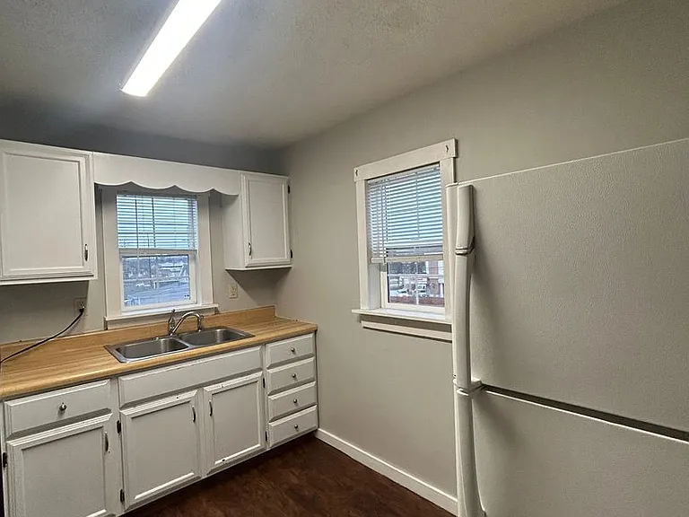 The Heritage House — Photo 17