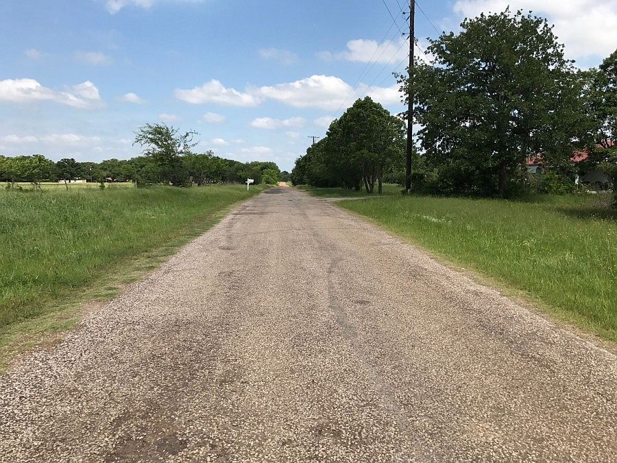 2nd image of 10825 County Road 2404