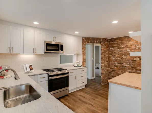 2909 Knox Ave S #2, Minneapolis, MN 55408