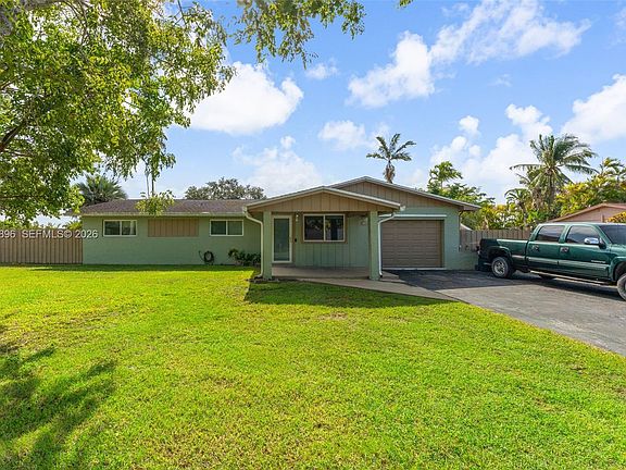 2nd image of 27205 SW 162nd Ct