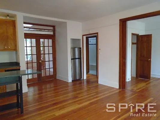 Rented by Spire Group | media 10