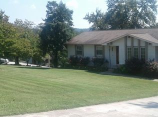 101 Hillside Ct, Clinton, TN 37716