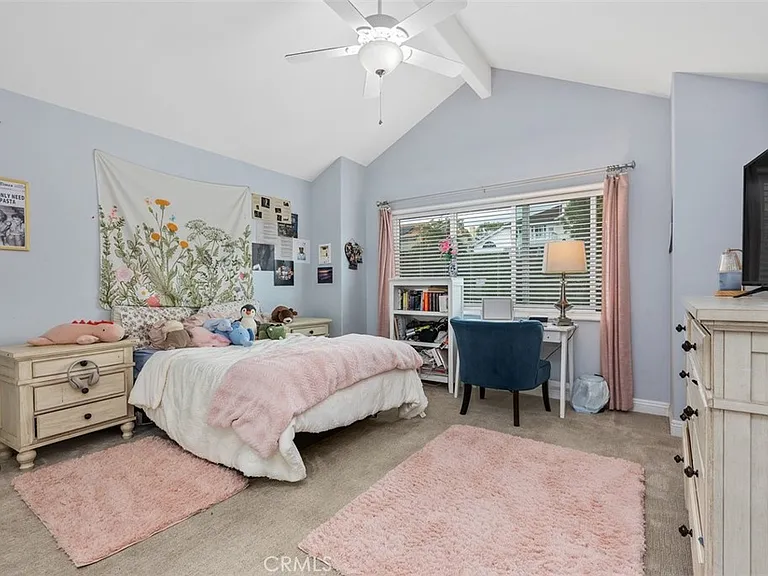 22421 Bluejay — Photo 11