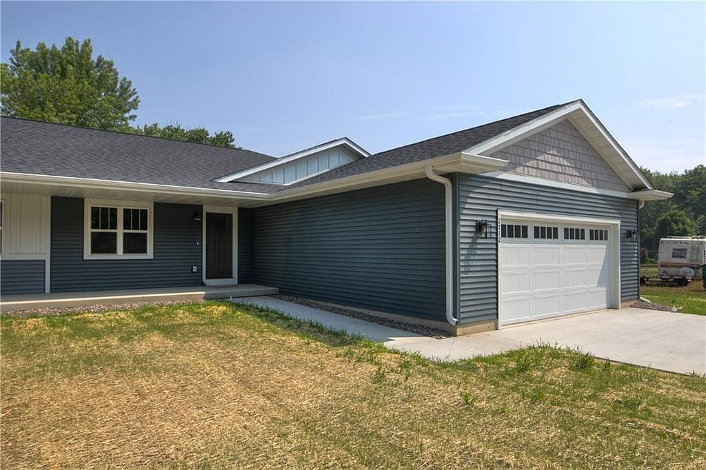 2712 Vine Street, Eau Claire, WI 54703 Zillow