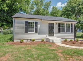 113 Adcock St, Belmont, NC 28012