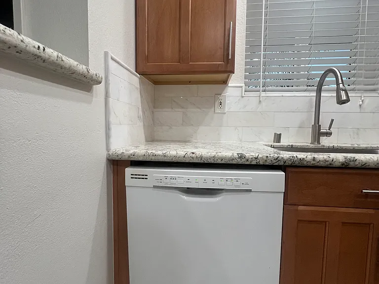 776 W Lambert Rd #33 — Photo 5