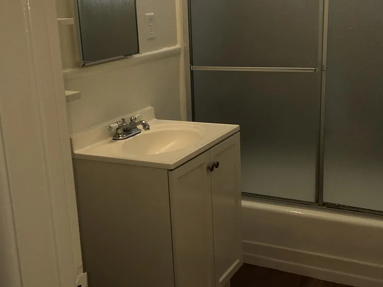 1241 S Bundy Dr #5 — Photo 12