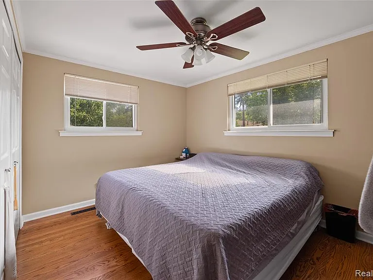 676 Sheffield Rd — Photo 19