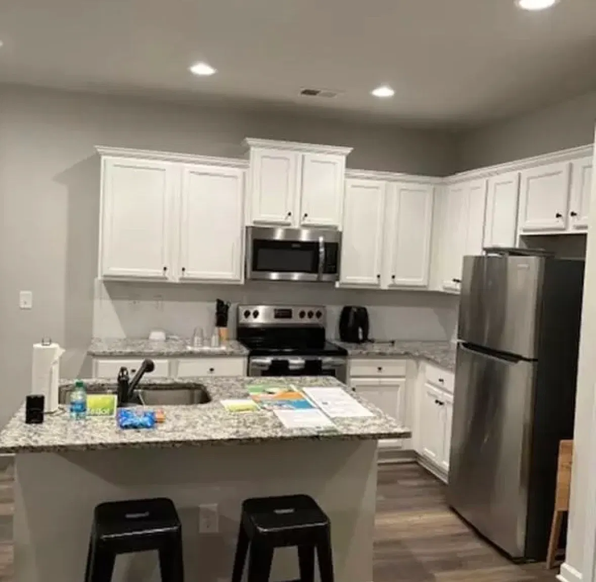 3 bed, 1539 sqft, $2,100 — Photo 3