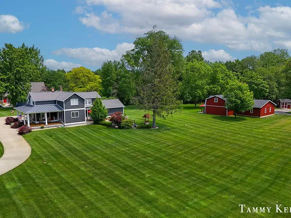 3735 63rd St, Saugatuck, MI 49453