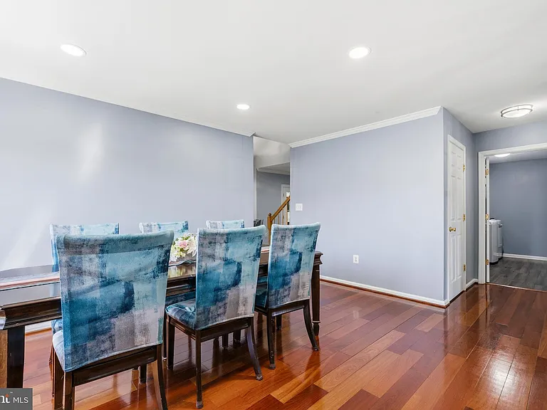 13922 Rutgers Ct — Photo 13