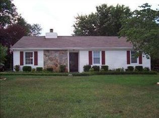 205 Saturn Ln, Greer, SC 29651