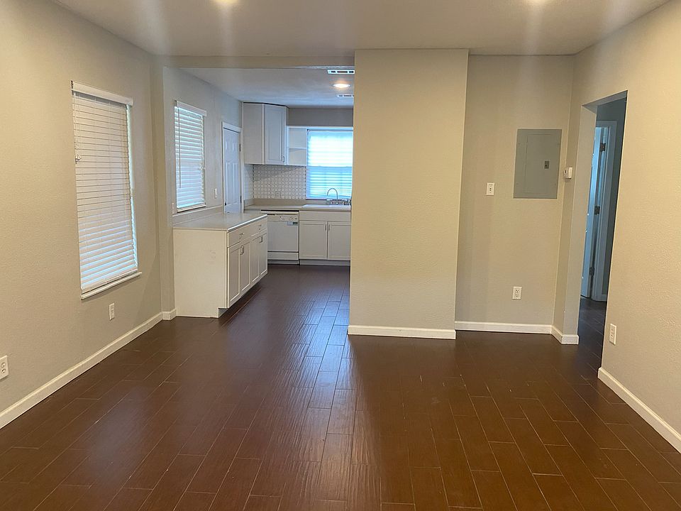 1st image of 285 Chestnut St #A
