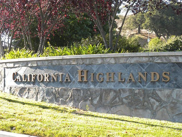 2nd image of 10783 Sornoway Ln
