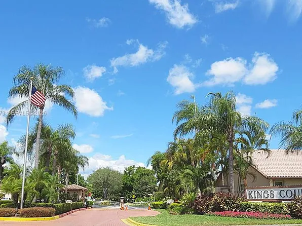 11378 SW 84th Ln, Miami, FL 33173