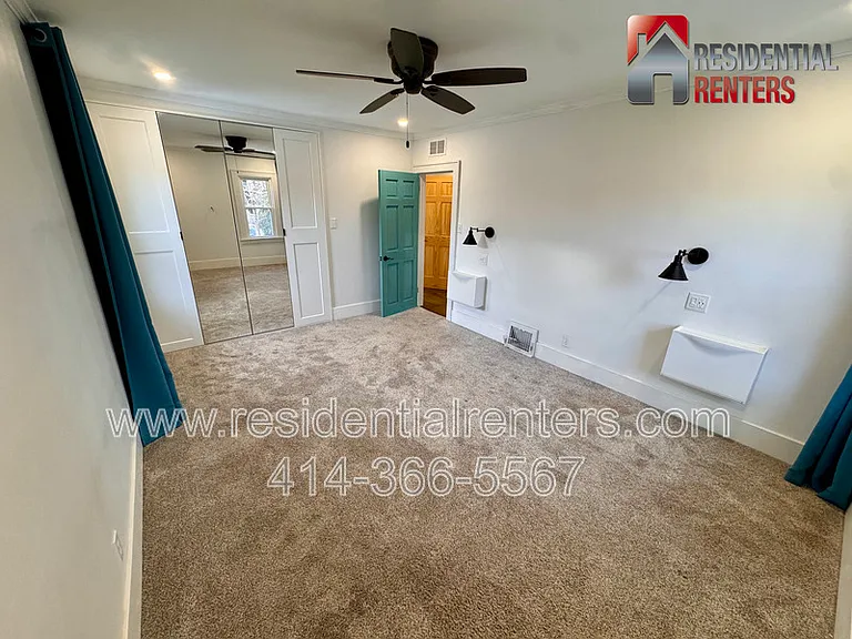 2618 N 72nd St #UPPER — Photo 7