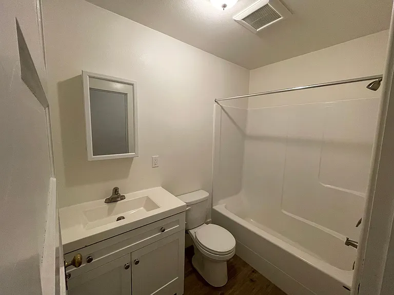 205 N Tower Ave #204 — Photo 5