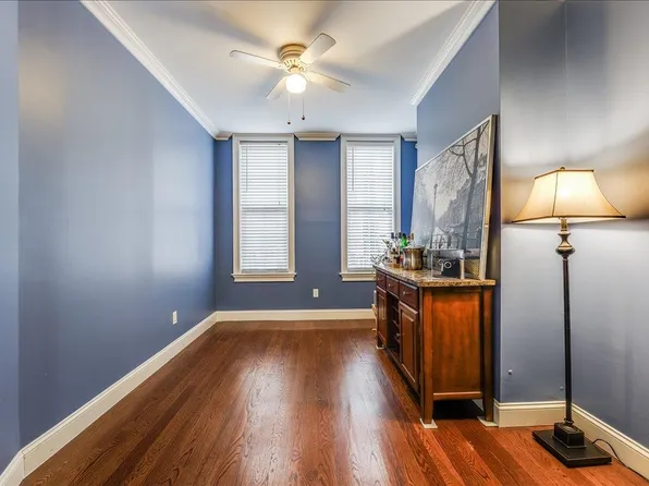 403 Adams Street image 17 of 23