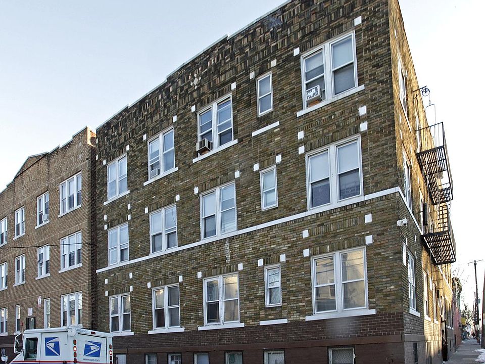 2nd image of 30 12th Ave #5