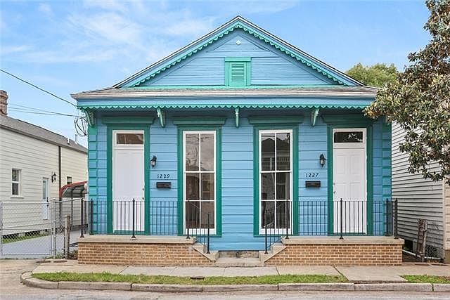 1st image of 1227 Desire St