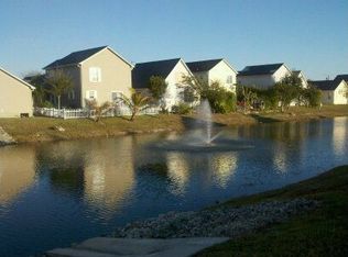 130 Leawood Cir, Naples, FL 34104