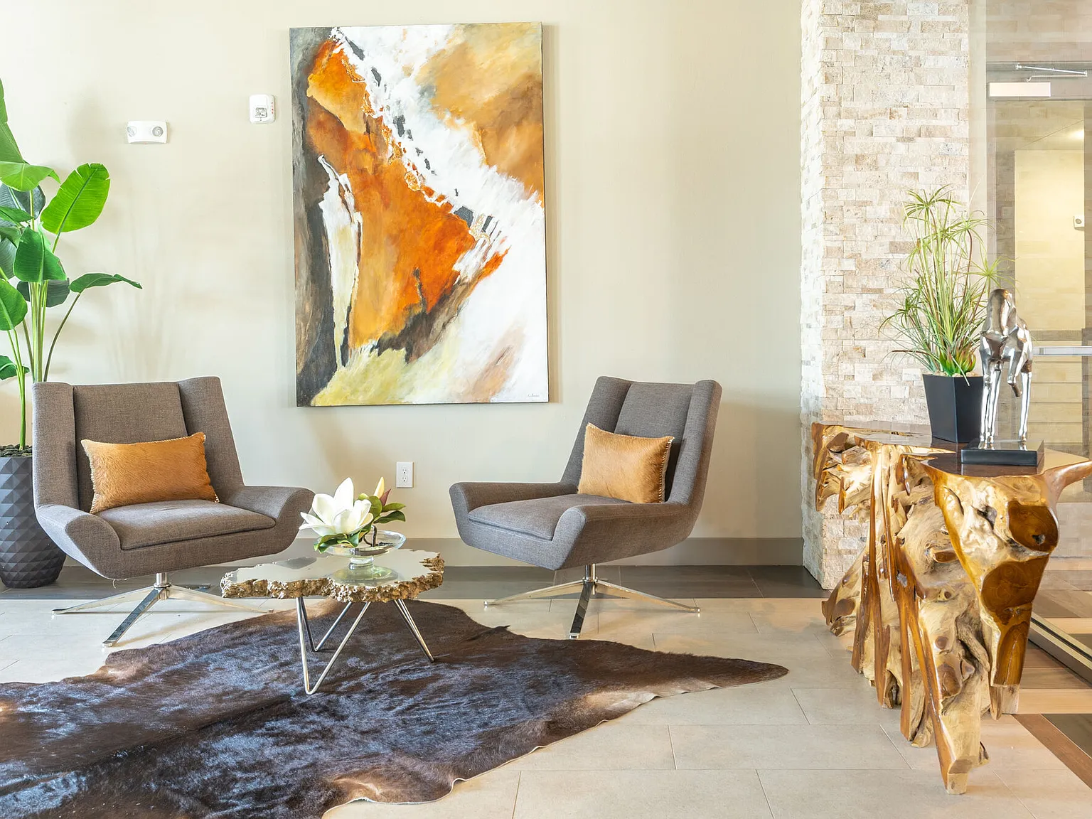 Radius West — Photo 3