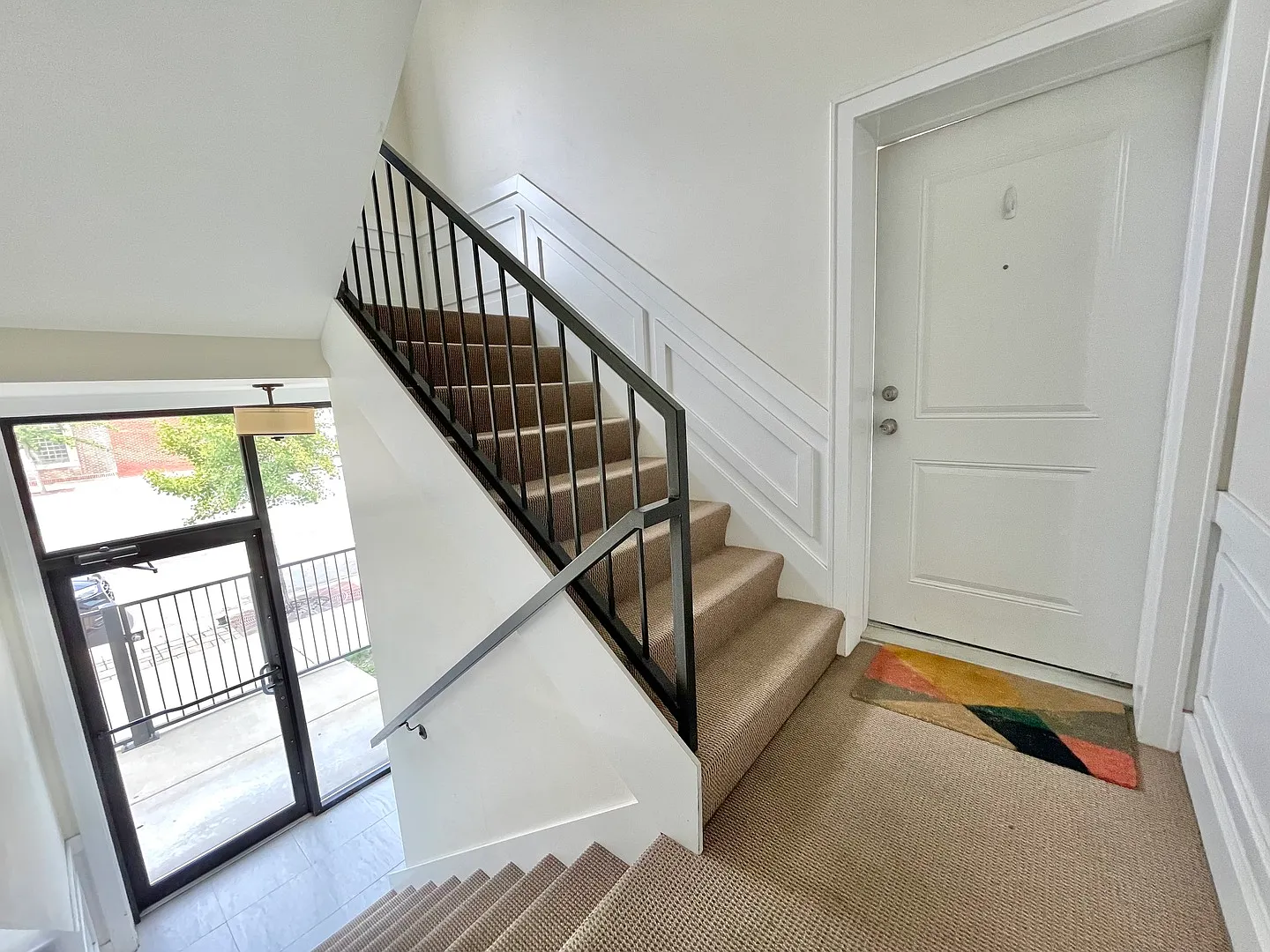 3 bed, $4,950 — Photo 2