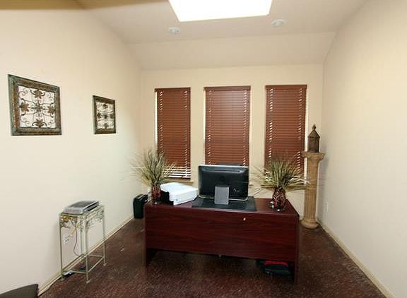 5th image of 8112 Mountain Cedar Dr