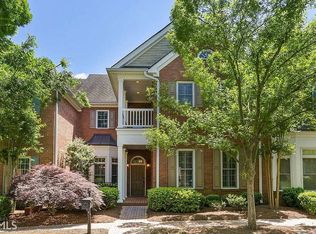 8220 Parker Pl, Roswell, GA 30076