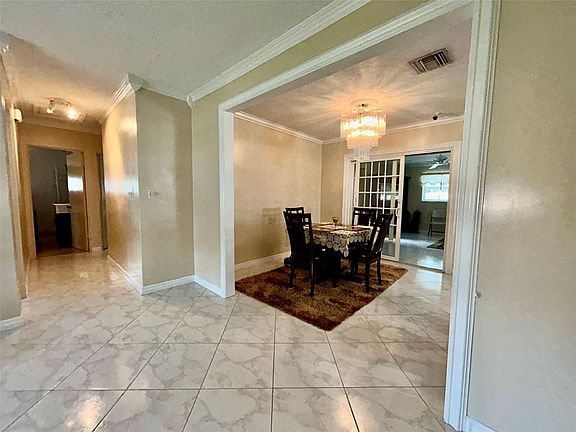 3rd image of 5971 NE 6th Avenue