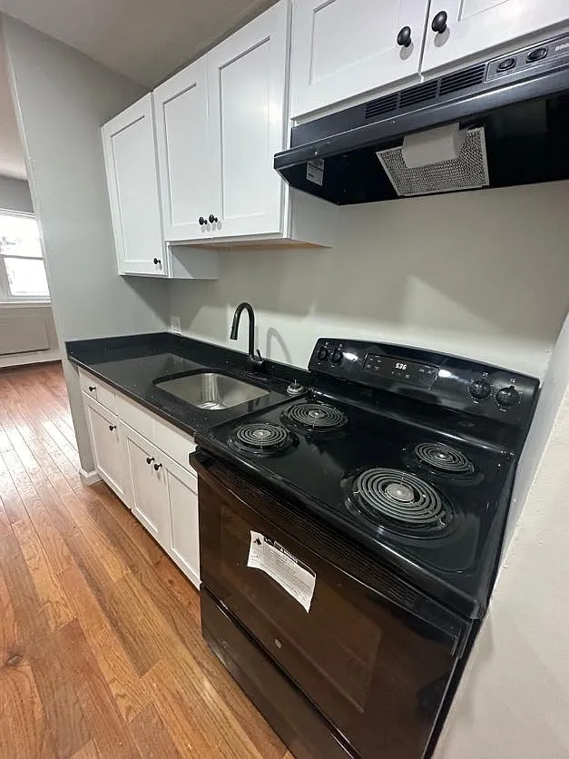 Studio, 500 sqft, $1,149 — Photo 3
