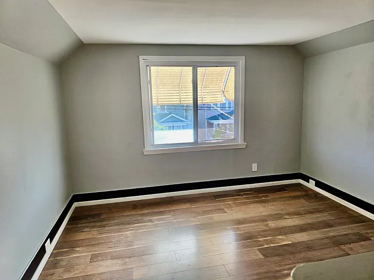 140 Bush St #3 — Photo 4