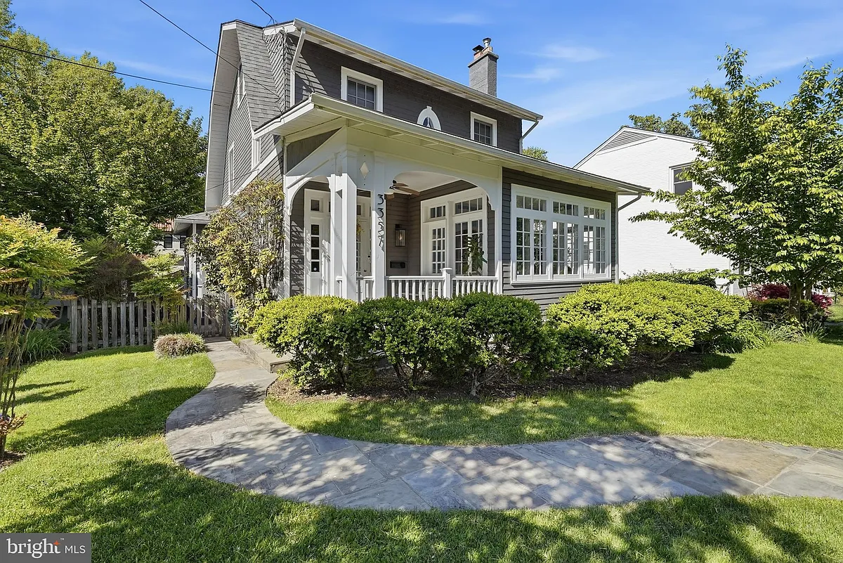 Building Photo - 3357 Stuyvesant Pl NW