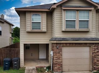 3957 Vista Mar Dr, Euless, TX 76040