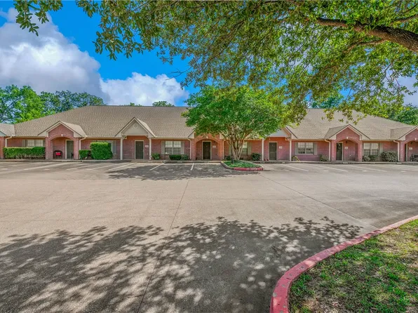 1702 Deacon Dr APT 206, College Station, TX 77845