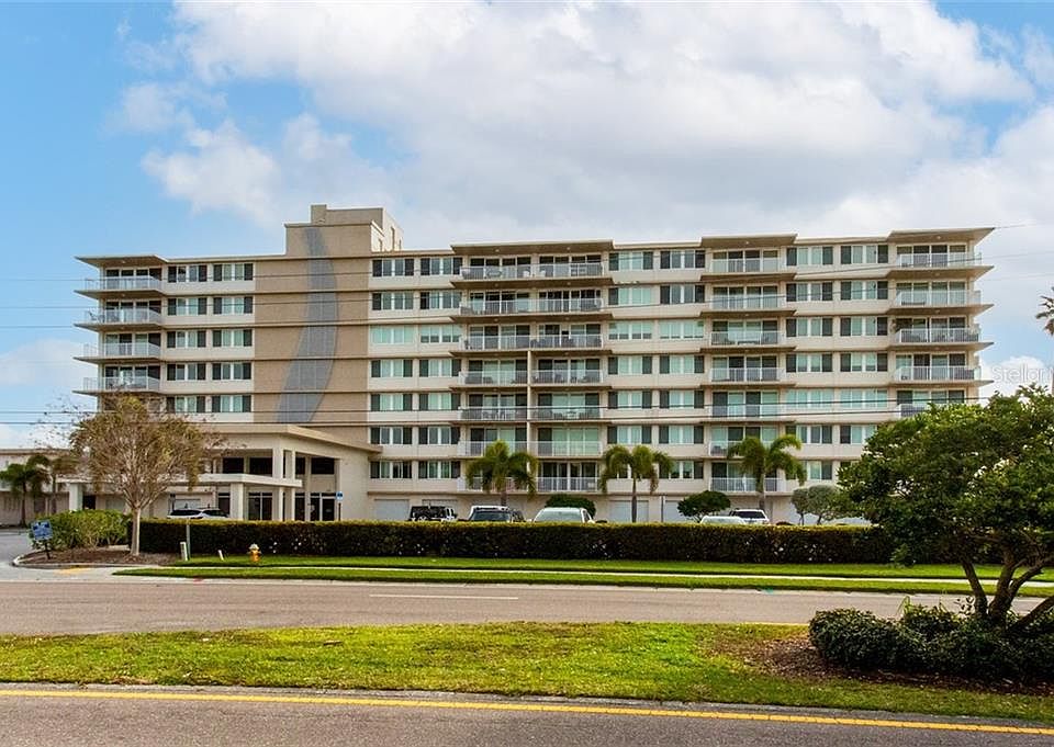 1st image of 223 Island Way #3A