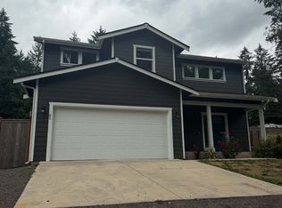 60 Foster Rd NE, Bremerton, WA 98311