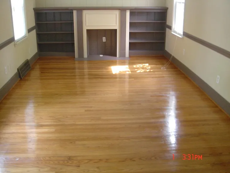 1521 N Vermont Ave — Photo 5