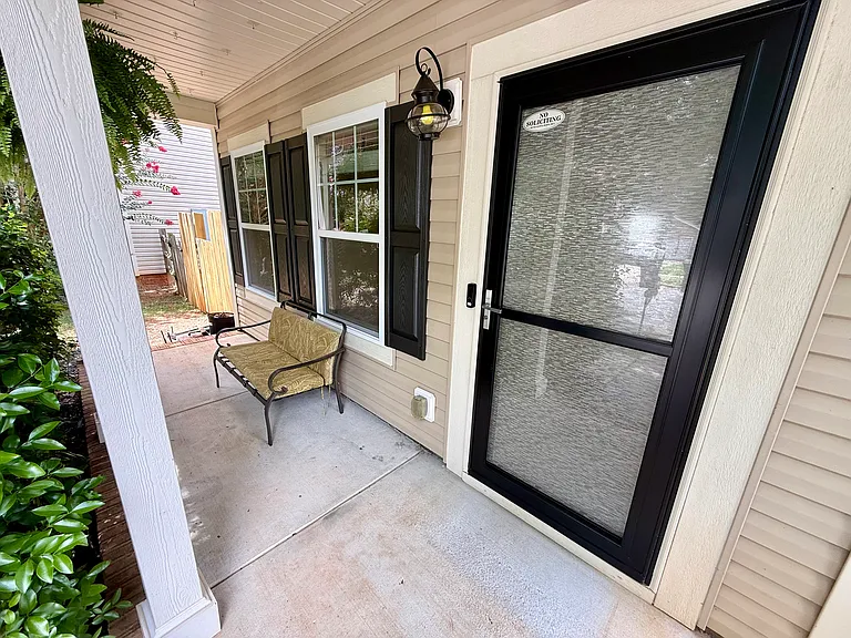 7007 McLothian Ln — Photo 30