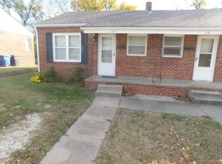 117 W Summit Ave, Augusta, KS 67010