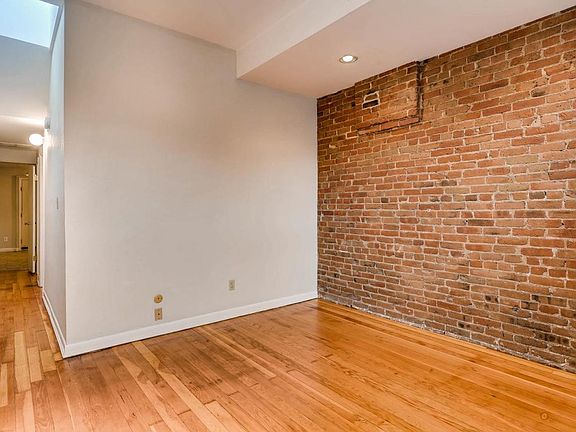 2nd image of 510 25th St
