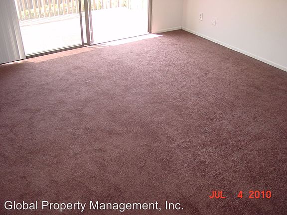5th image of 21925 Claretta Ave APT 11