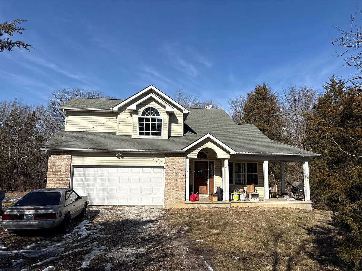 451 Deer Meadows Ln photo 1