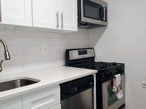 4th image of 277 Harrison Ave APT A3