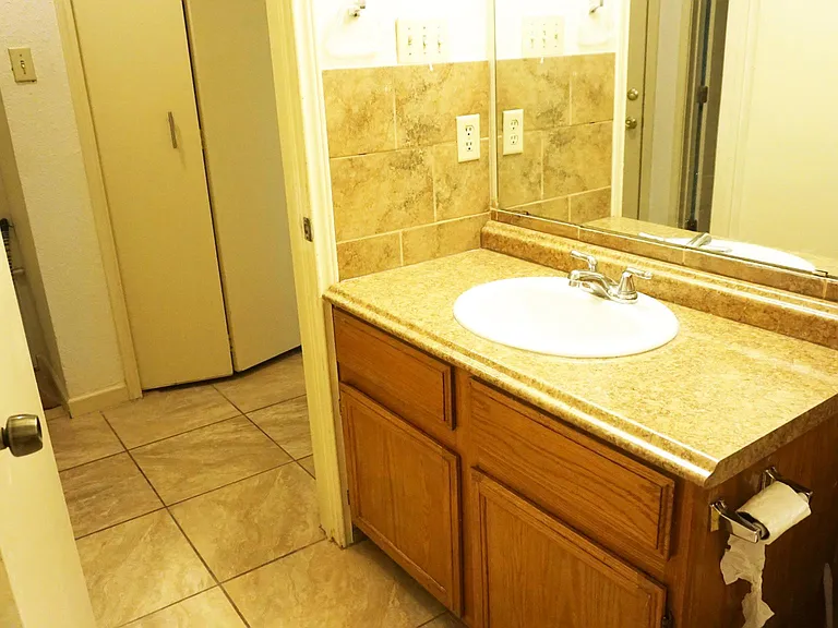 12805 Staton Dr — Photo 19